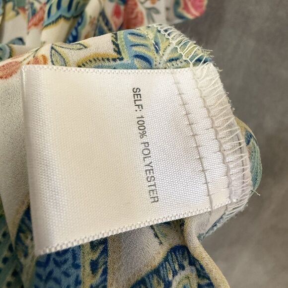 Rose + Olive 2X Tunic Plus All Over Print Floral Boho Top Smocked Flutter Sleeve - Picture 8 of 9